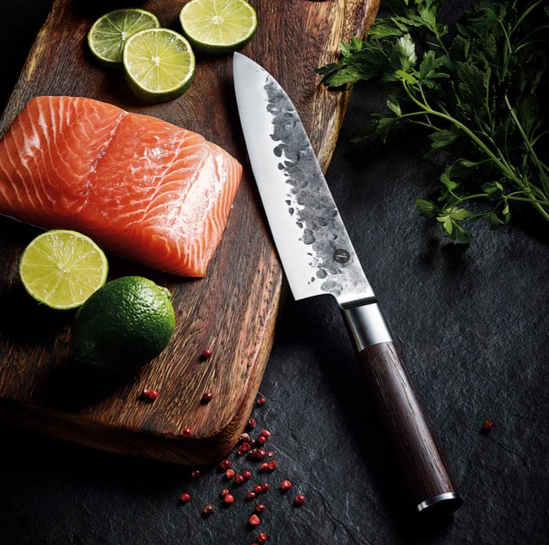 Coltello da cucina santoku in stile giapponese Kyoto contenuto in cofanetto di legno