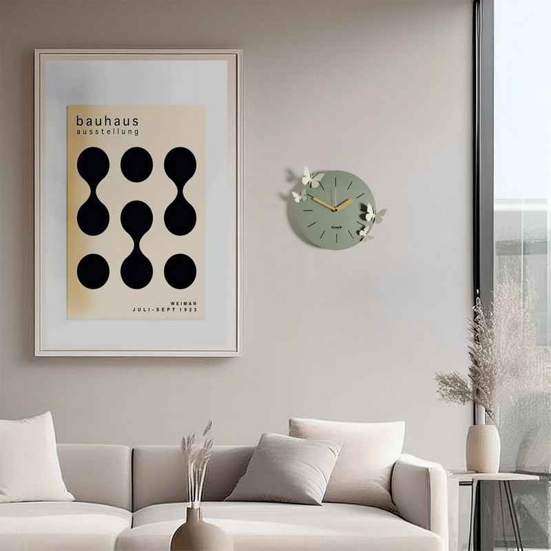Orologio da parete in ferro verde tondo decorato con 4 farfalle magnetiche spostabili a piacimento