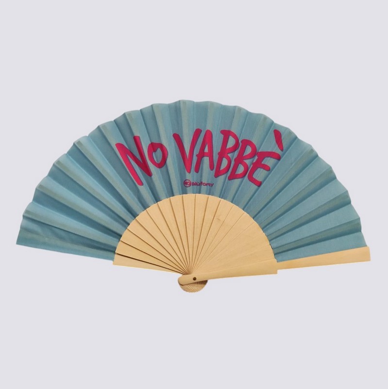 Ventaglio azzurro scuro in bambù decorato con scritta 