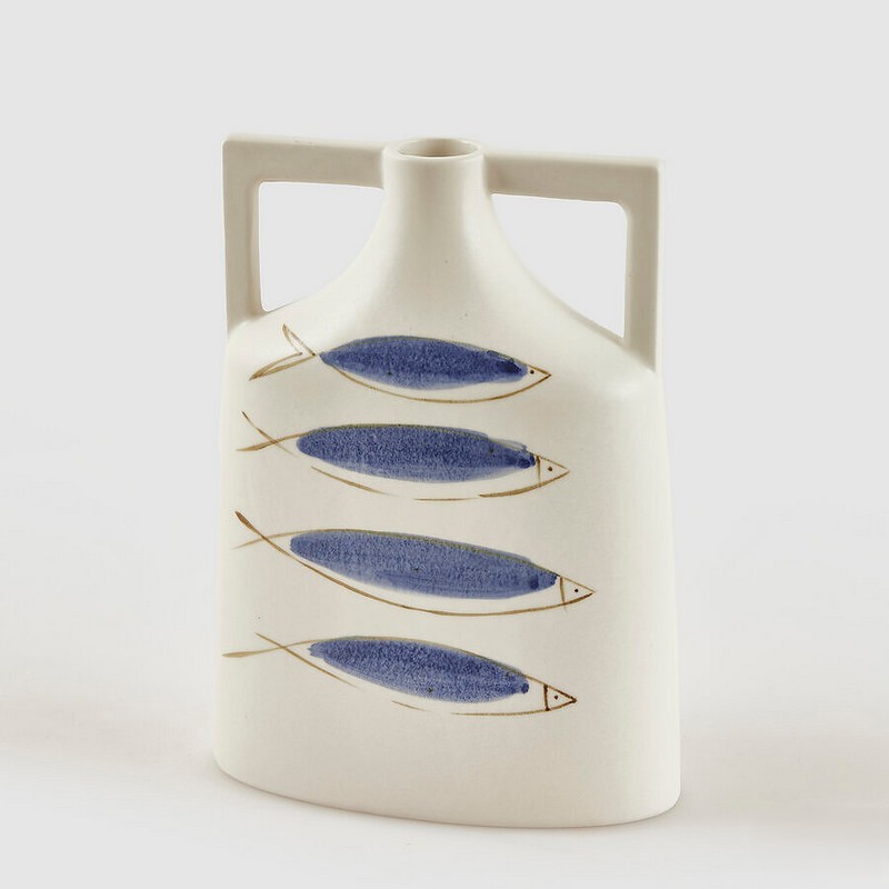 Vaso anfora in ceramica bianca decorato con sardine blu