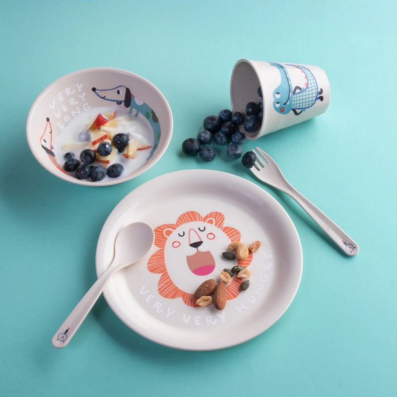 Set pappa beige con animali misti in bioplastica riciclabile, utilizzabile in lavastoviglie, microonde e freezer