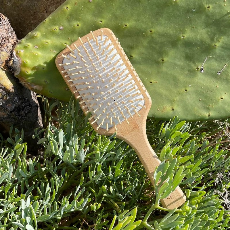 Spazzola per capelli rettangolare in bambù