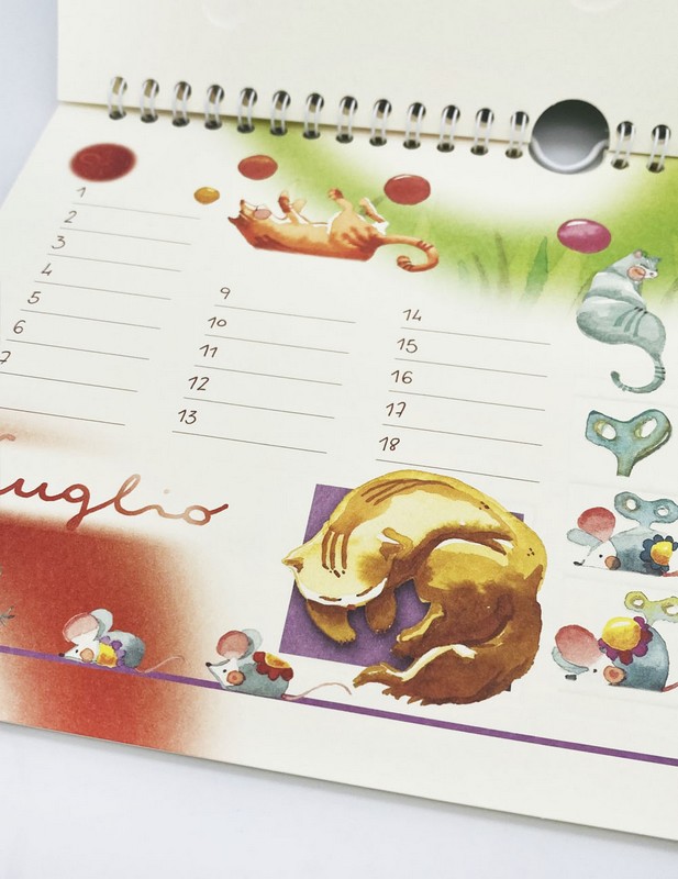 Calendario perpetuo decorato dove annotare le date dei compleanni