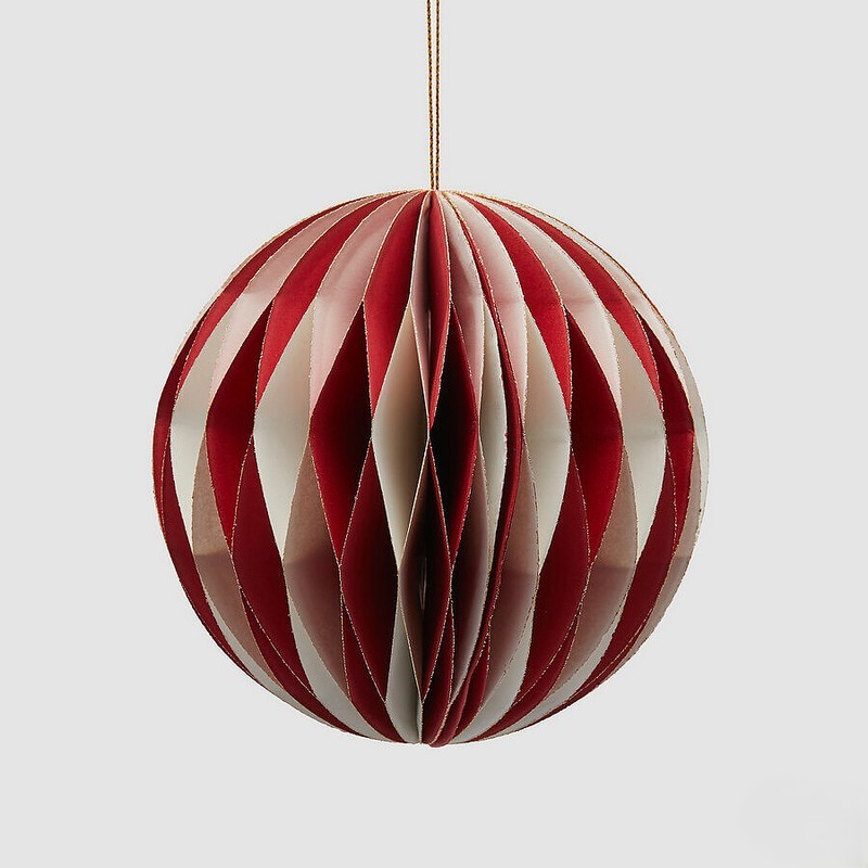 Pallina di Natale origami bianca e rossa in carta, richiudibile e salvaspazio, una decorazione originale ideale per arricchire i tuoi addobbi per albero di Natale