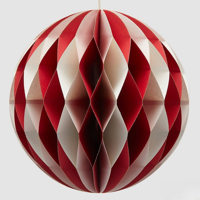 Pallina di Natale origami bianca e rossa in carta, richiudibile e salvaspazio, una decorazione originale ideale per arricchire i tuoi addobbi per albero di Natale