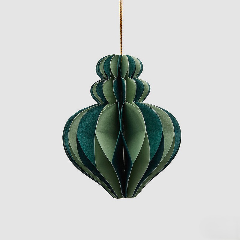 Pallina di Natale trottola origami verde con dettagli oro in carta, richiudibile e salvaspazio, una decorazione originale ideale per arricchire i tuoi addobbi per albero di Natale