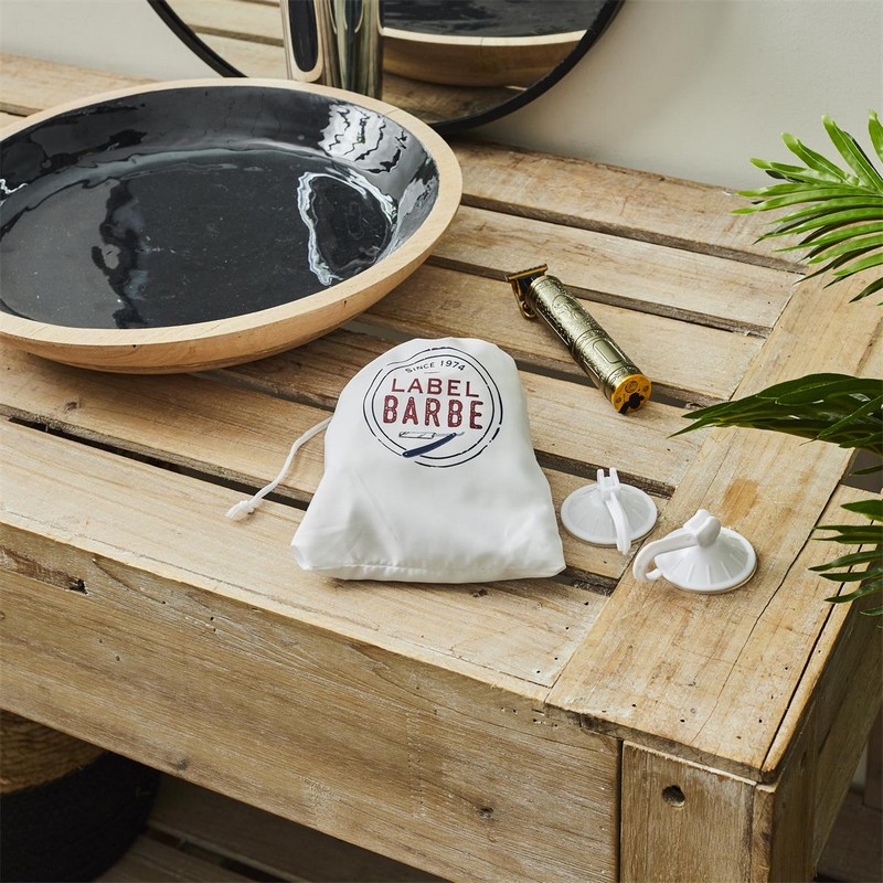 Bavaglia per barba bianca con ventose