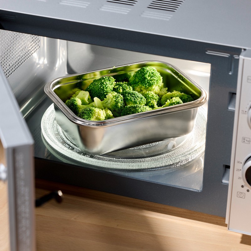 Contenitore in acciaio inox con coperchio ermetico da 1.3 litri, adatto all'utilizzo in microonde (senza coperchio)