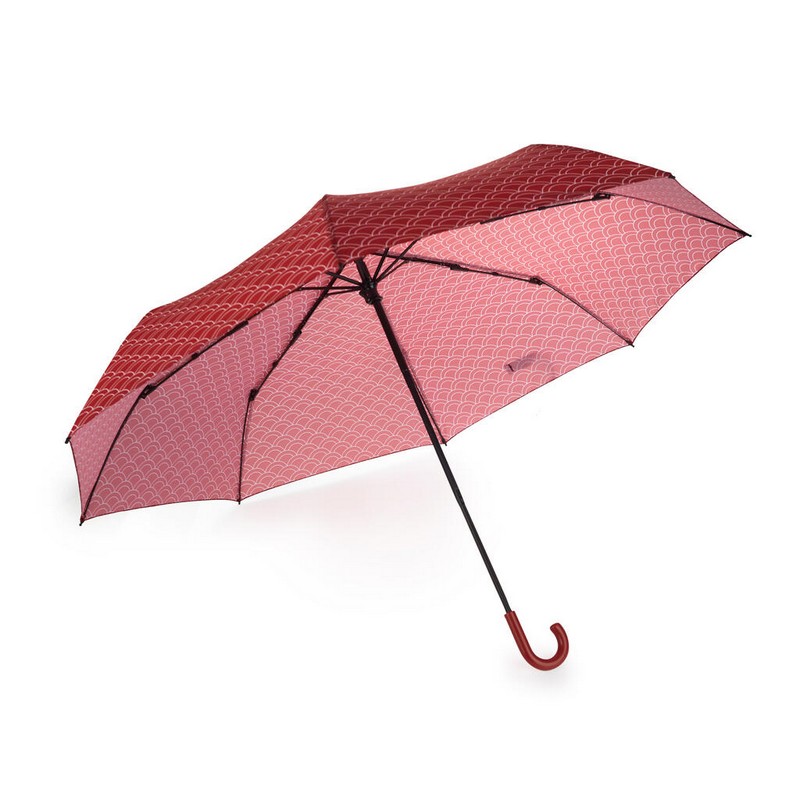 Ombrello pieghevole con decoro a squame in astuccio a forma di carpa koi rossa