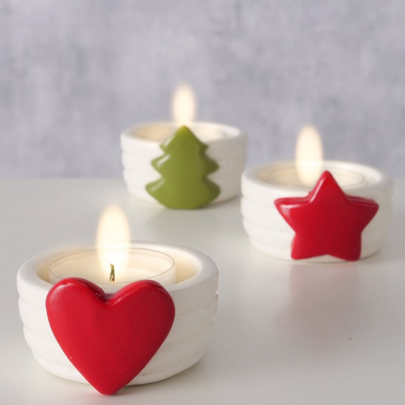 Portacandele bianco in gres con cuore rosso