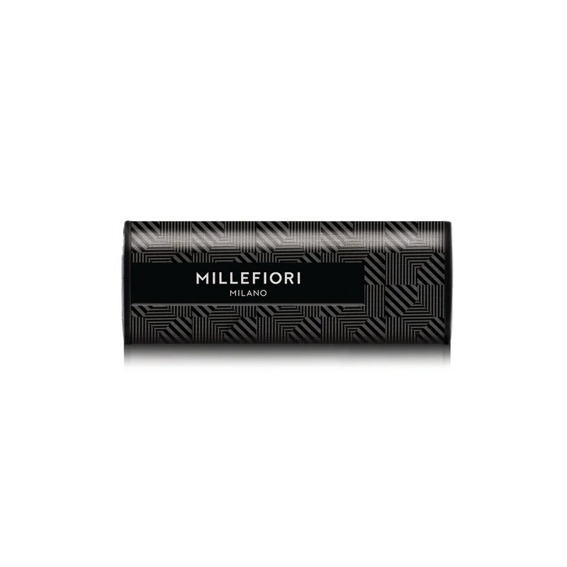 Profumatore per auto Millefiori Icon Textile con essenza Nero e scocca in tessuto con motivo nero