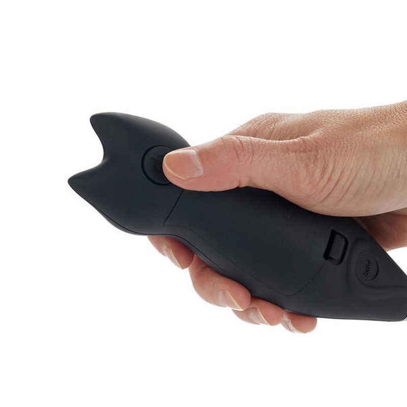 Montalatte elettrico a forma di gatto nero, una divertente e utile idea regalo a tema gatto