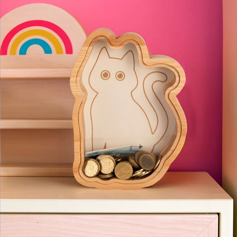 Salvadanaio trasparente in legno a forma di gatto con apertura facile, ideale per regali originali e divertenti