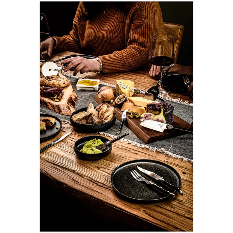 Tagliere in acacia con 5 coltelli da formaggio premium, una fantastica idea regalo uomo