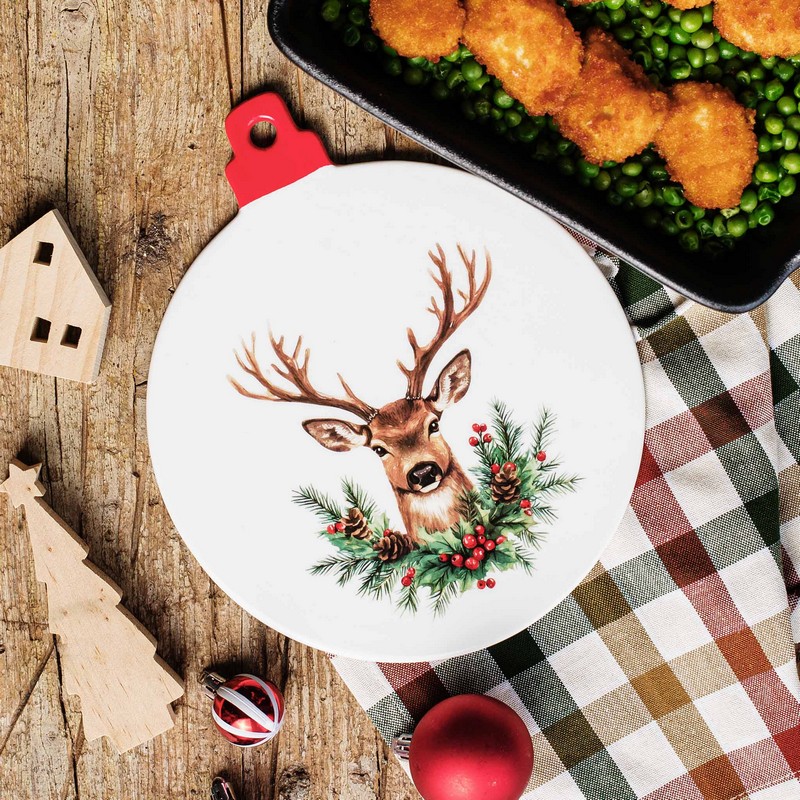 Sottopentola a forma di pallina di Natale decorato con cervo e vischio, perfetto come idea regalo di Natale originale