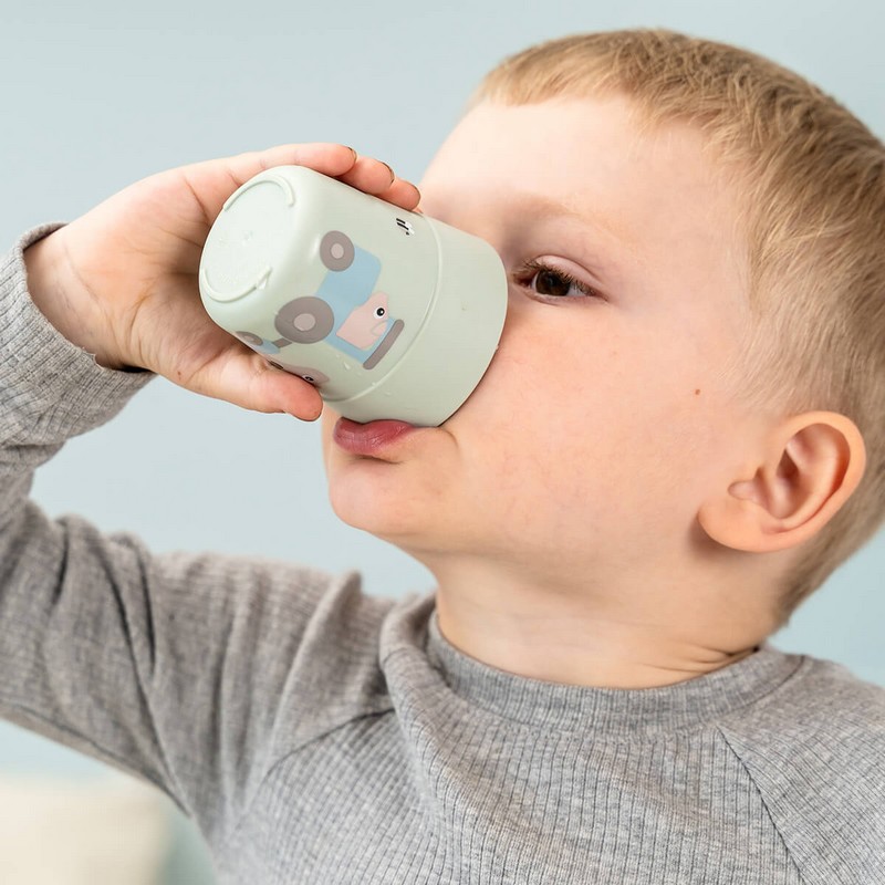 Set pappa da 4 pezzi con piatto diviso in scomparti, bicchiere, forchetta e coltello, il tutto decorato con animali della fattoria e realizzato in polipropilene alimentare, una fantastica idea regalo per bambini, neonati e neogenitori