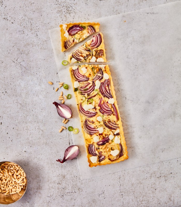 Teglia antiaderente per torte salate e crostate con fondo forato e removibile, dimensione 35 x 11 x 3 cm, perfetta idea regalo per appassionati di cucina