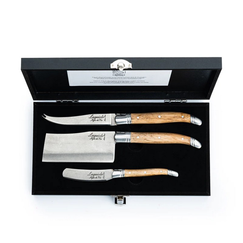 Set 3 coltelli da formaggio premium in acciaio inox con manico in quercia stonewash contenuti in un elegante cofanetto nero