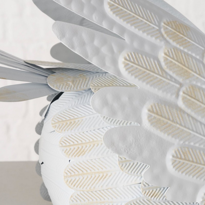 Cigno decorativo in metallo realizzato a mano