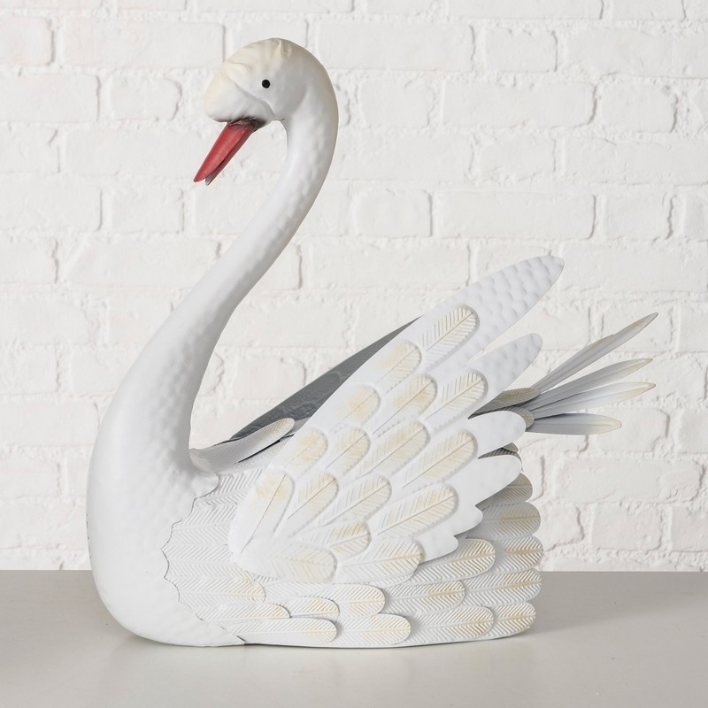 Cigno decorativo in metallo realizzato a mano