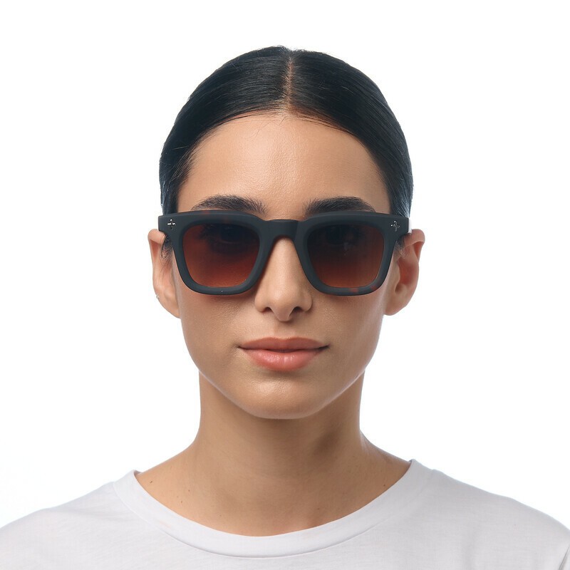 Occhiale da sole squadrato spesso havana nero con lenti marrone gradiente