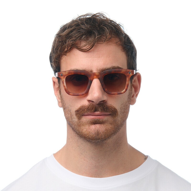 Occhiale da sole squadrato spesso sahara havana con lenti marrone gradiente