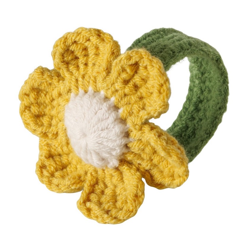 Legatovaglioli a forma di margherite all'uncinetto in 3 varianti assortite, perfetto per la tua tavola primaverile