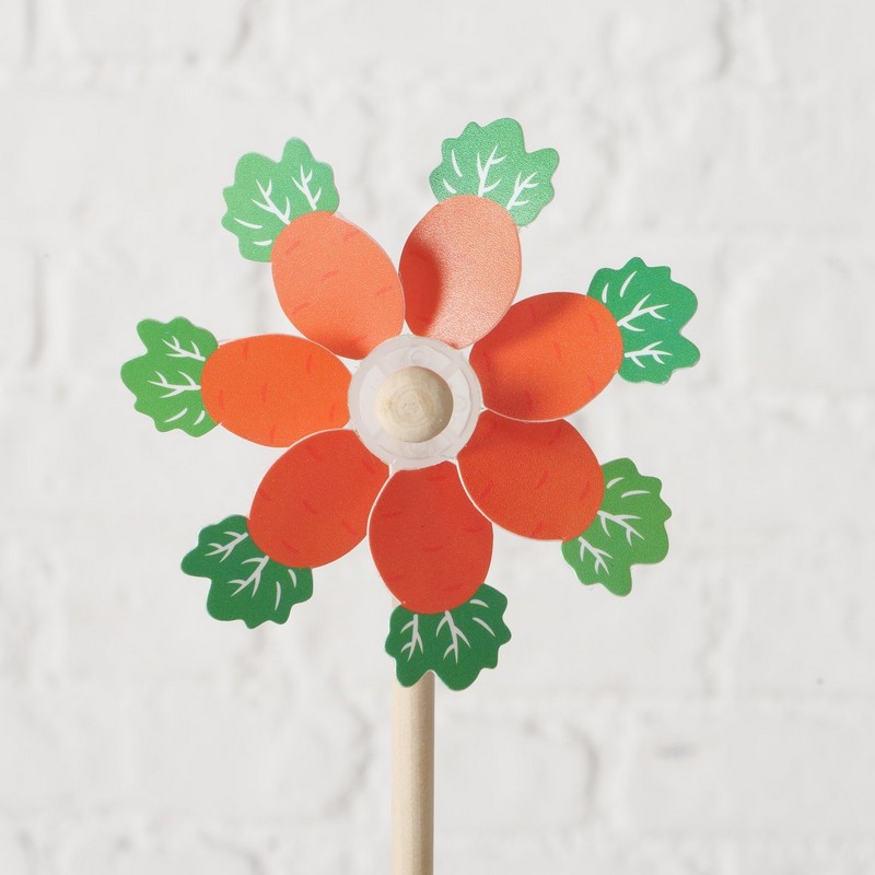 Girandola primaverile assortita in 4 varianti (spedite in base alla disponibilità): conigli, carote, pulcini e a pois