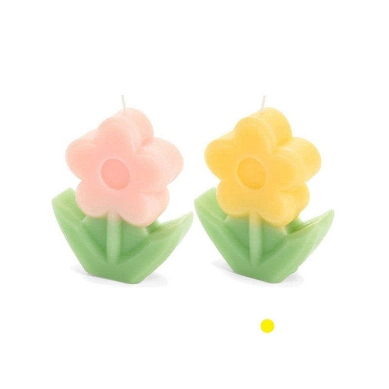Candela non profumata a forma di fiore giallo, perfetto per le tue decorazioni di Pasqua