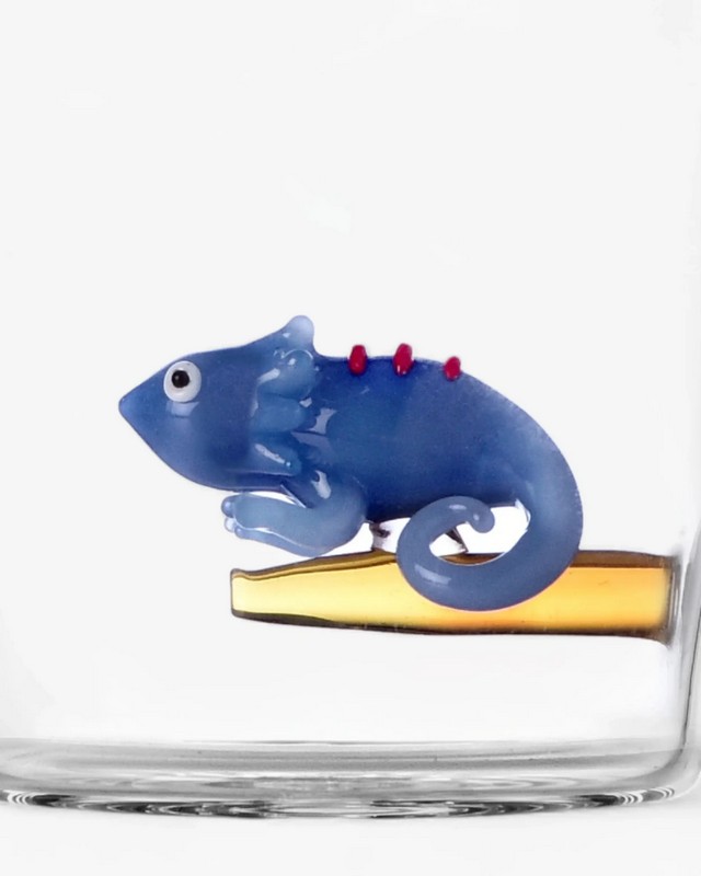 Bicchiere acqua con decoro interno a forma di camaleonte in vetro borosilicato