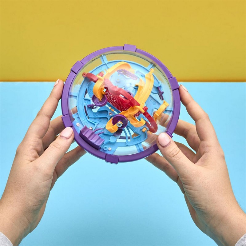 Gioco del labirinto infernale con 3 livelli di difficoltà e 100 ostacoli, una divertentissima idea regalo per adulti e bambini