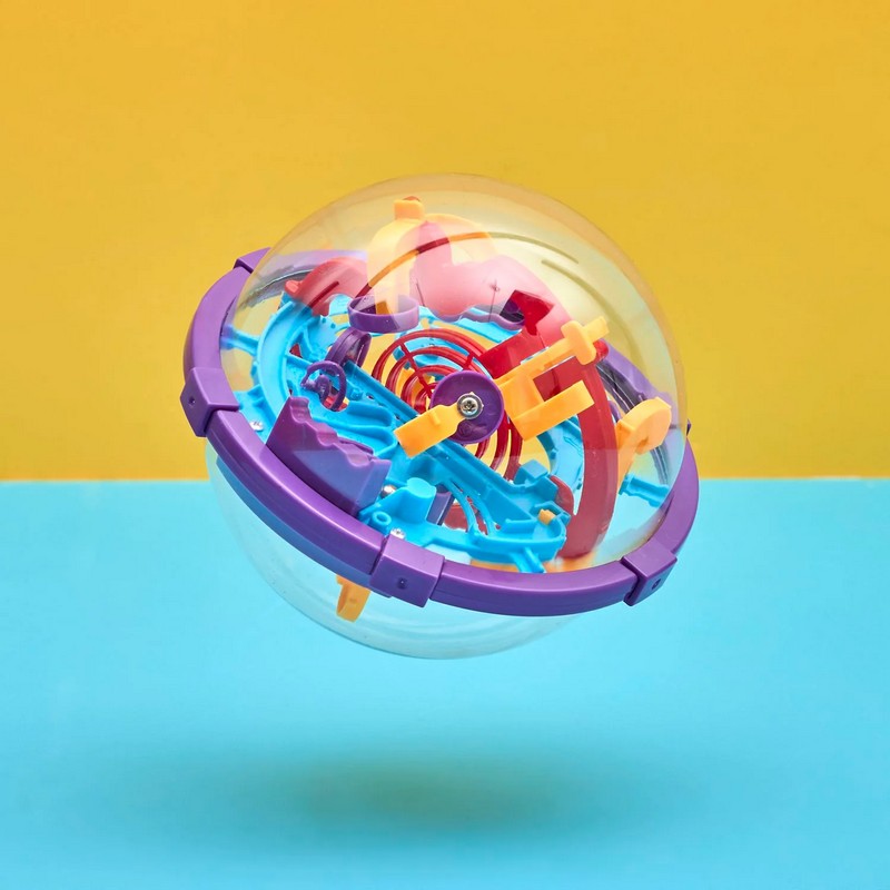 Gioco del labirinto infernale con 3 livelli di difficoltà e 100 ostacoli, una divertentissima idea regalo per adulti e bambini