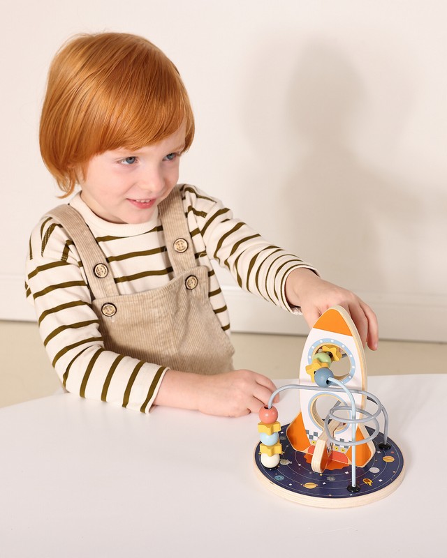 Gioco labirinto a forma di razzo in legno con perline, perfetto come regalo dai 2 anni in su