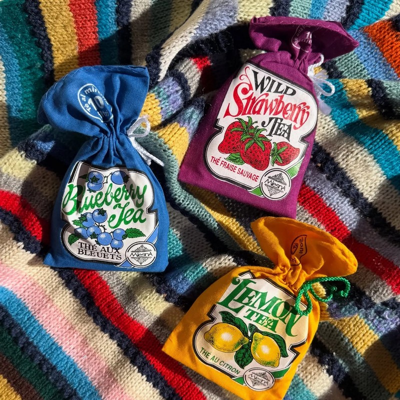 Tè alla fragola in sacchetto di cotone contenente 10 filtri