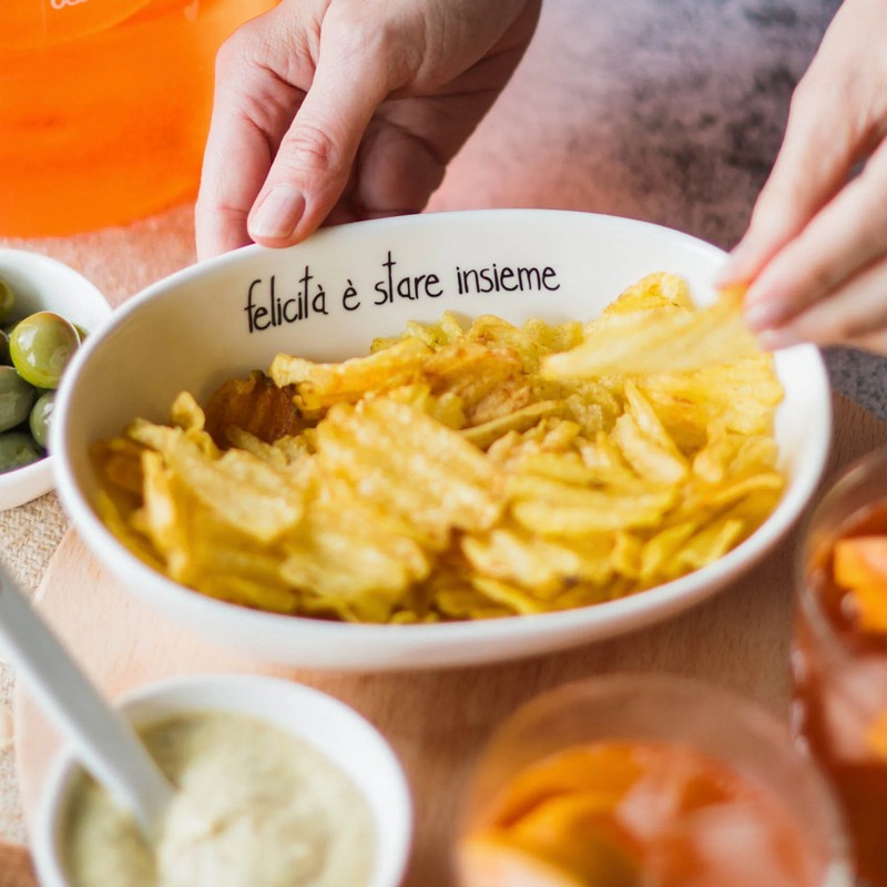 Ciotola ovale in ceramica bianca decorato con scritta “Felicità è stare insieme”, utilizzabile anche come vassoio o centrotavola