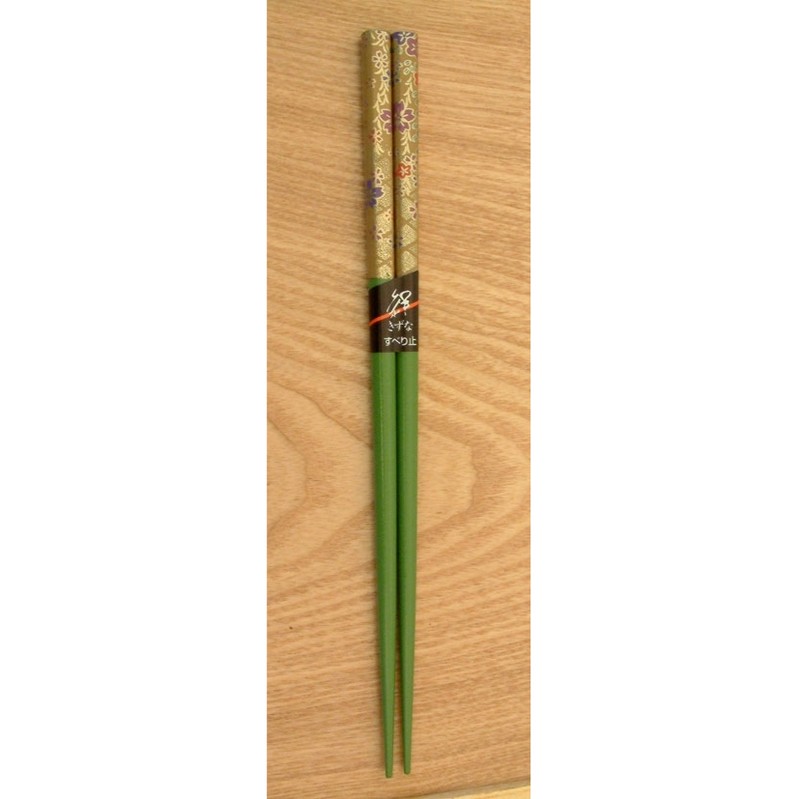 Bacchette giapponesi riutilizzabili verde chiaro in legno laccato, fatte in Giappone