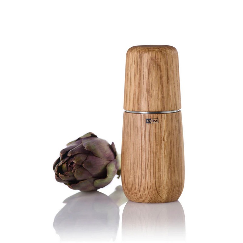 Macina pepe e sale in legno di quercia con macina in ceramica