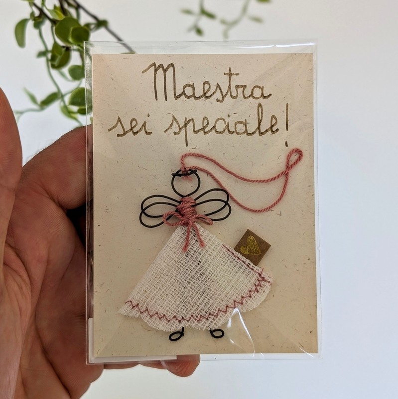 Angioletto delle maestre da appendere con dedica “Maestra sei speciale”, perfetta come regalo per le maestre a fine anno