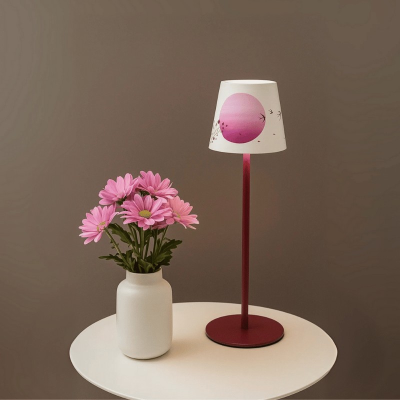 Lampada da tavolo ricaricabile dimmerabile per utilizzo interno ed esterno con luce calda, neutra e fredda, decorata con rondini