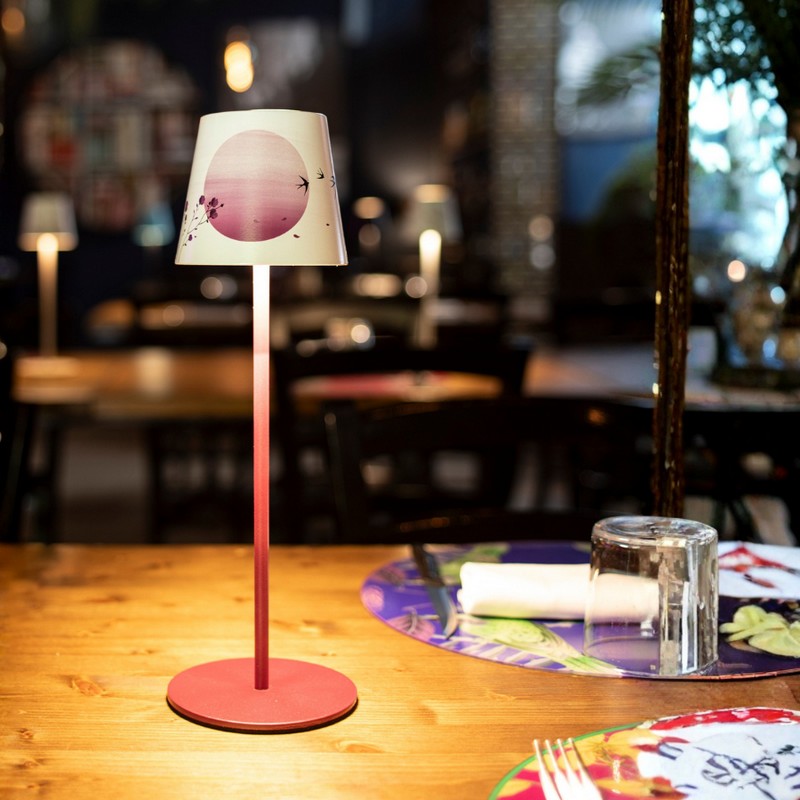 Lampada da tavolo ricaricabile dimmerabile per utilizzo interno ed esterno con luce calda, neutra e fredda, decorata con rondini