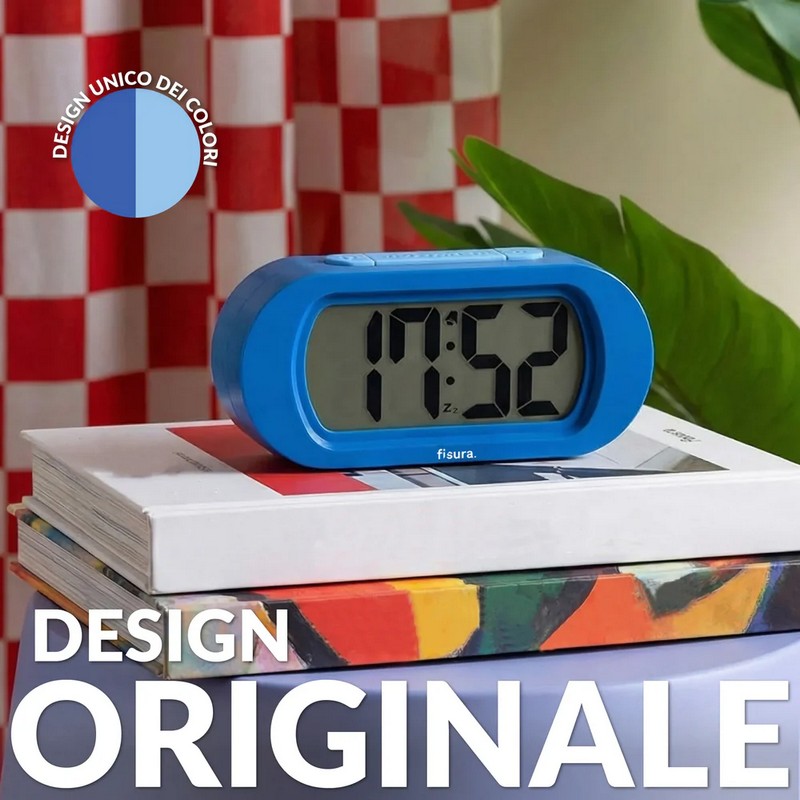Orologio sveglia digitale blu e azzurro con funzionamento a pile, facilissima da utilizzare e con luce notturna