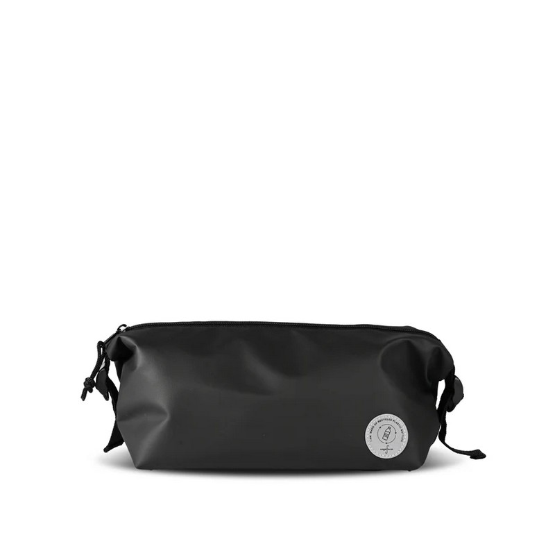 Beauty case impermeabile gommato nero da 2.5 litri realizzato per il 50% con materiale riciclato