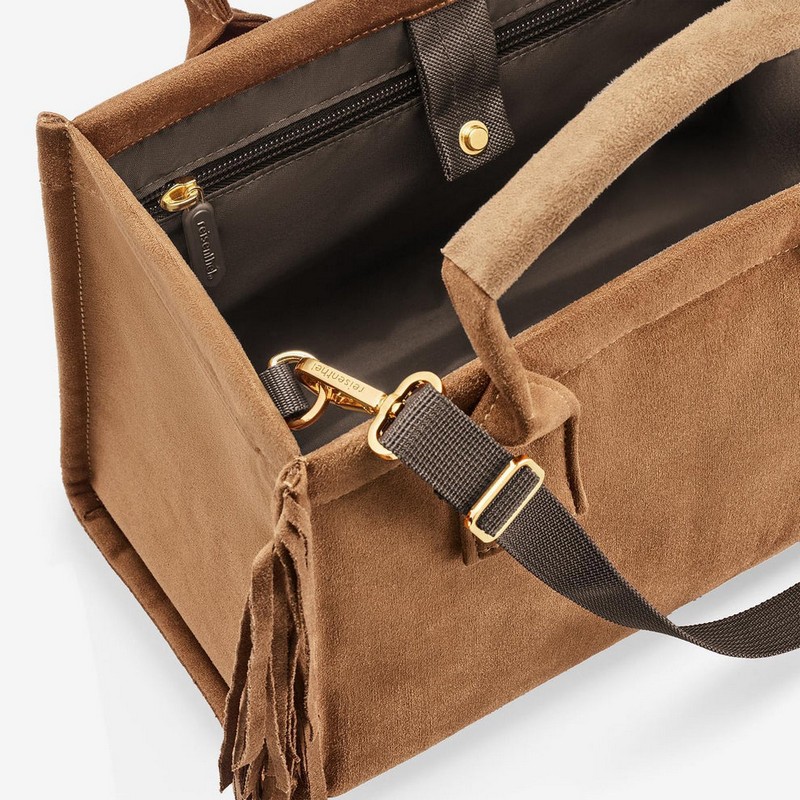 Borsa shopper XS scamosciata marrone con frange in stile western adatta a shopping, lavoro e uscite cittadine