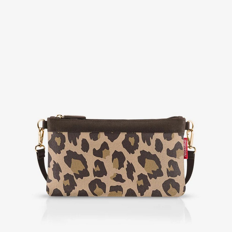 Mini borsa leopardata da 1 litro di capacità, perfetta per avere documenti, portafoglio e cellulare a portata in modo agile e leggero