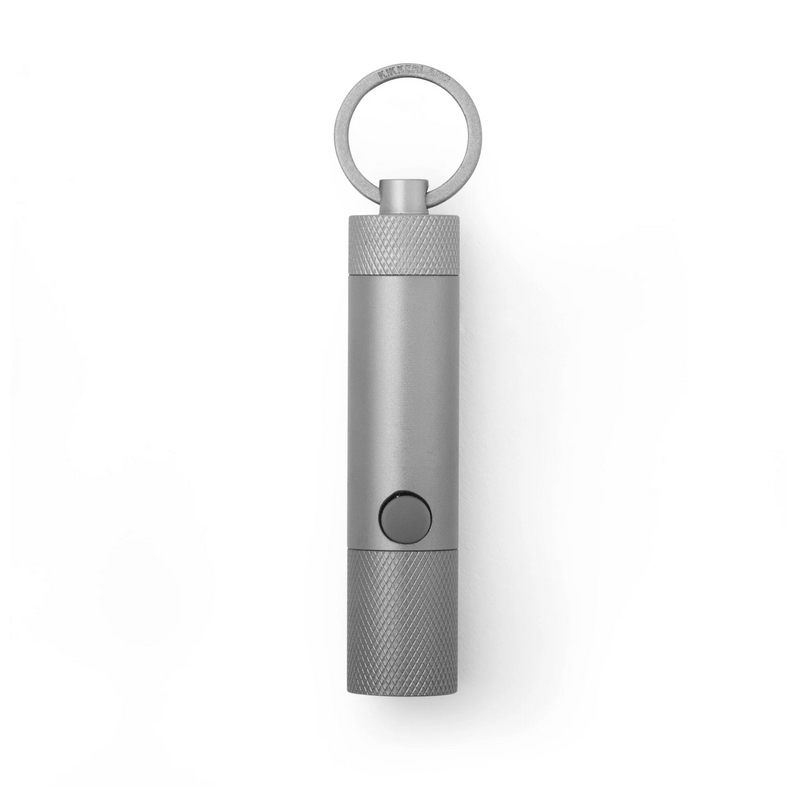 Portachiavi con torcia ricaricabile con cavo USB-C incluso, realizzata in alluminio