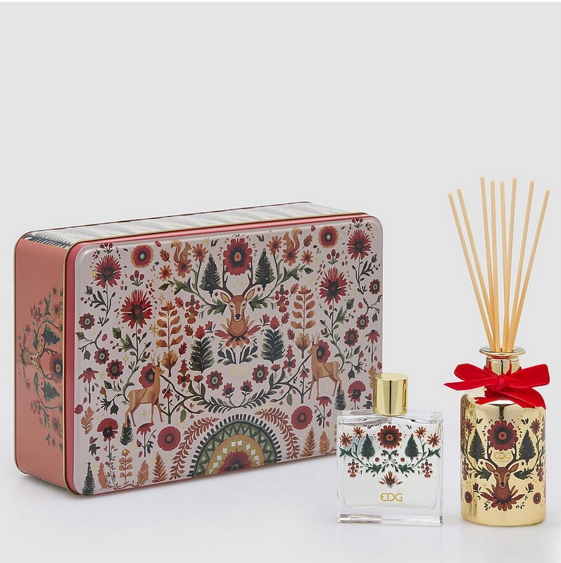 Set diffusore di fragranza da 200 ml e spray per ambiente da 100 ml con profumo “Foresta magica” contenuti in scatola regalo di latta decorata con fiori e cervi, perfetta per autunno e inverno