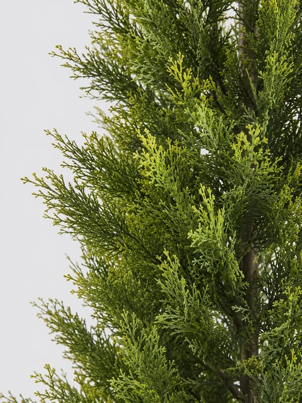 Albero di cipresso artificiale con trattamento anti UV, utilizzabile quindi all'esterno, con vaso nero, alto 150 cm