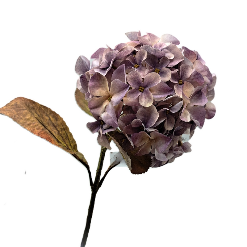 Ramo con fiore autunnale di ortensia artificiale lilla con foglie