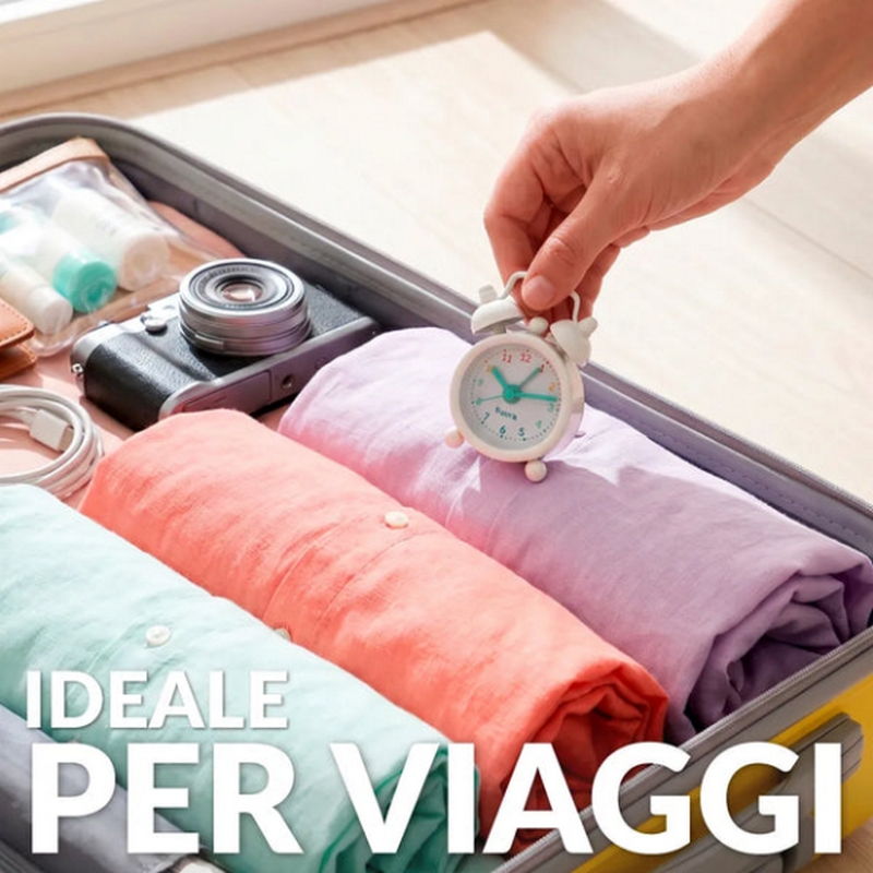 Mini sveglia analogica in stile retrò bianca con quadrante multicolor, funzionamento con 1 pila a bottone LR44 inclusa