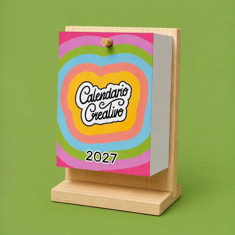 Calendario Creativo 2027 con base in legno: un divertente calendario giornaliero interattivo con minigiochi, curiosità, ironia e ispirazione 